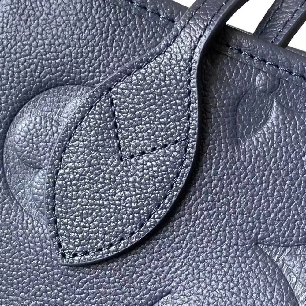 Louis Vuitton Handheld Bags, Chain Bags